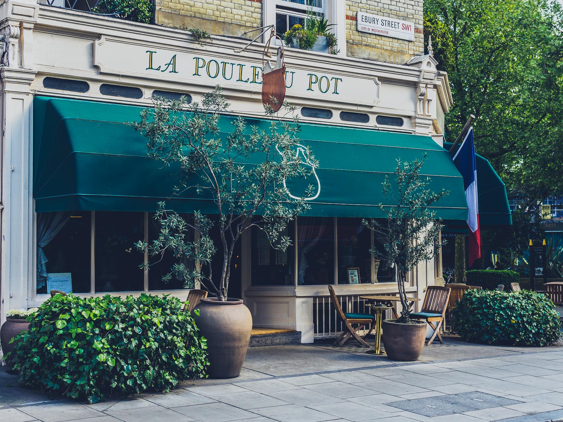 La Poule Au Pot Restaurant London