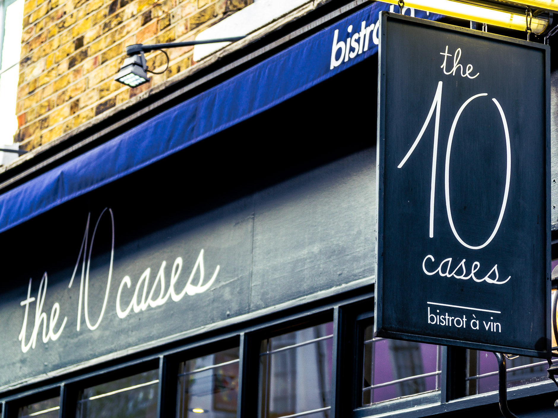 The 10 Cases Restaurant London